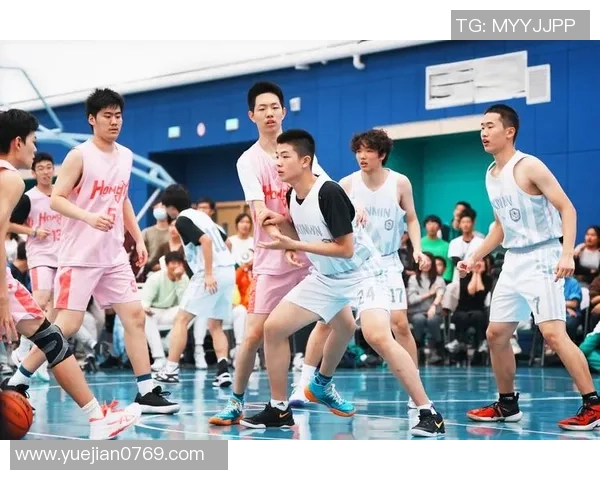 赛后分析:北京篮球队与广州篮球队的表现与状态评估 赛后分析:北京篮球队与广州篮球队的表现与状态评估