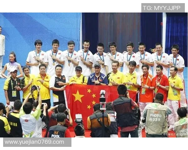 重庆羽毛球队与深圳羽毛球队赛后状态分析与复盘探讨 重庆羽毛球队与深圳羽毛球队赛后状态分析与复盘探讨